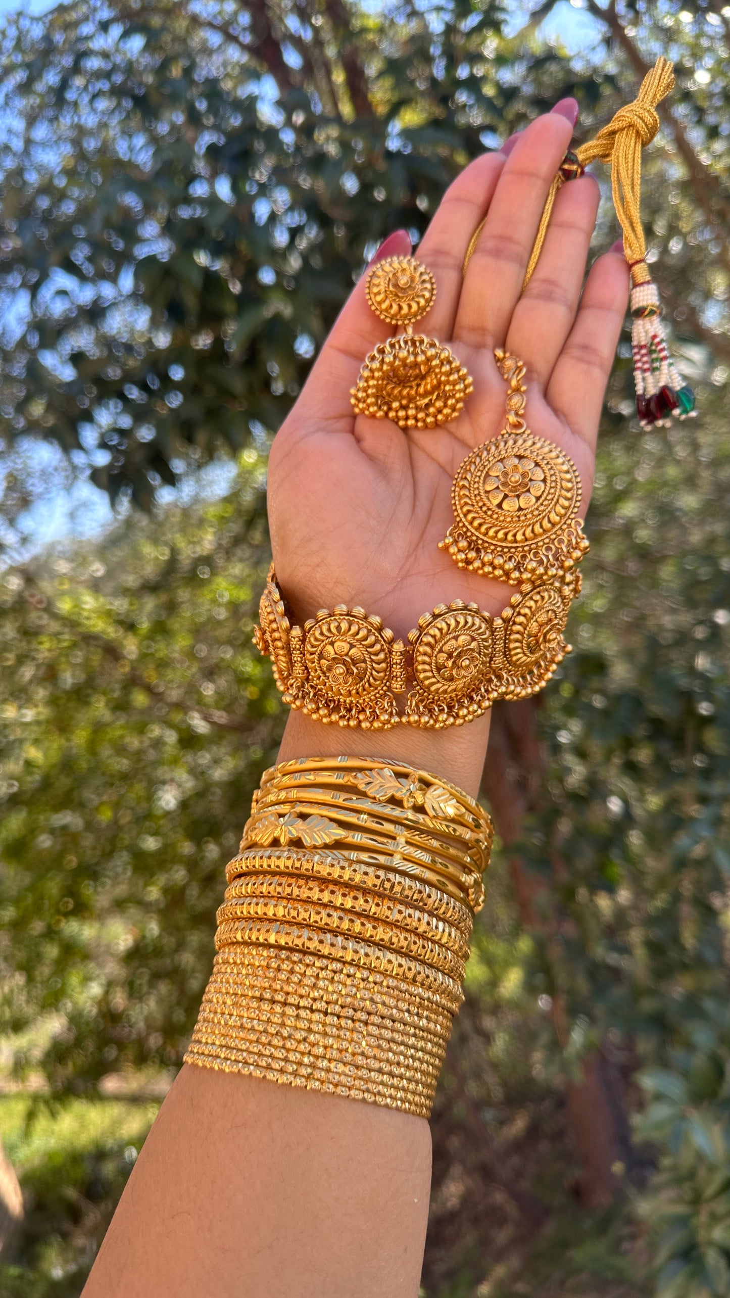 Antique gold look choker set Sandookh collection