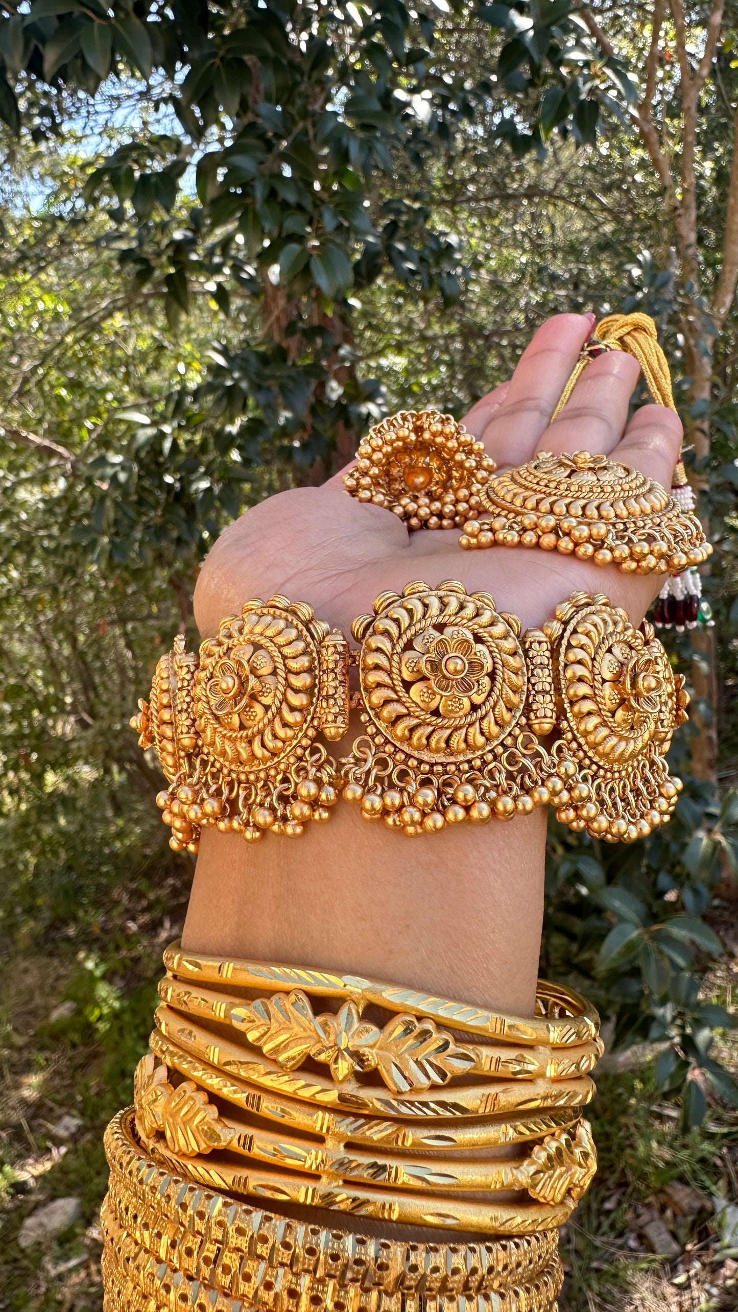 Antique gold look choker set Sandookh collection