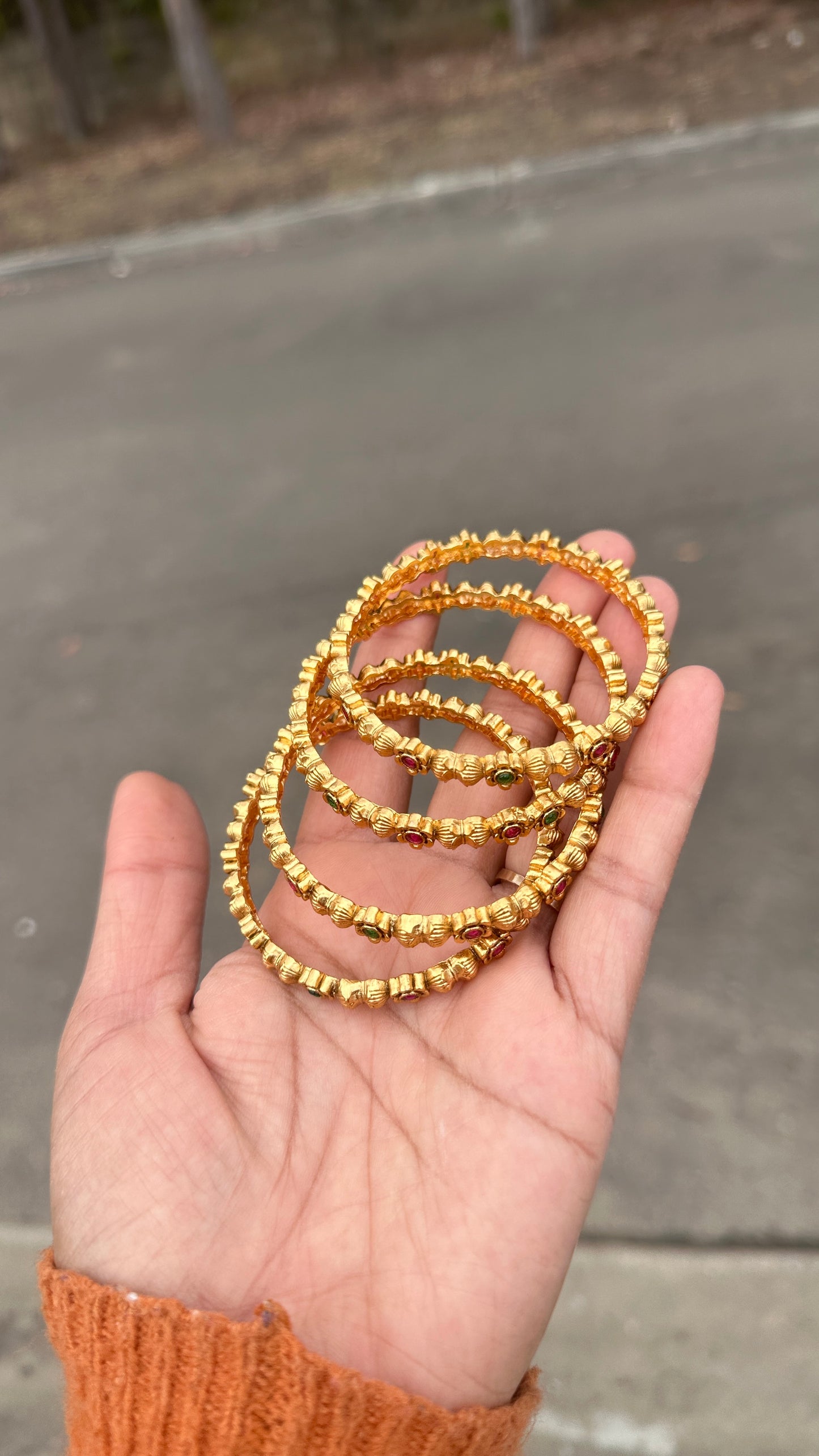 antique look bangles sandookh