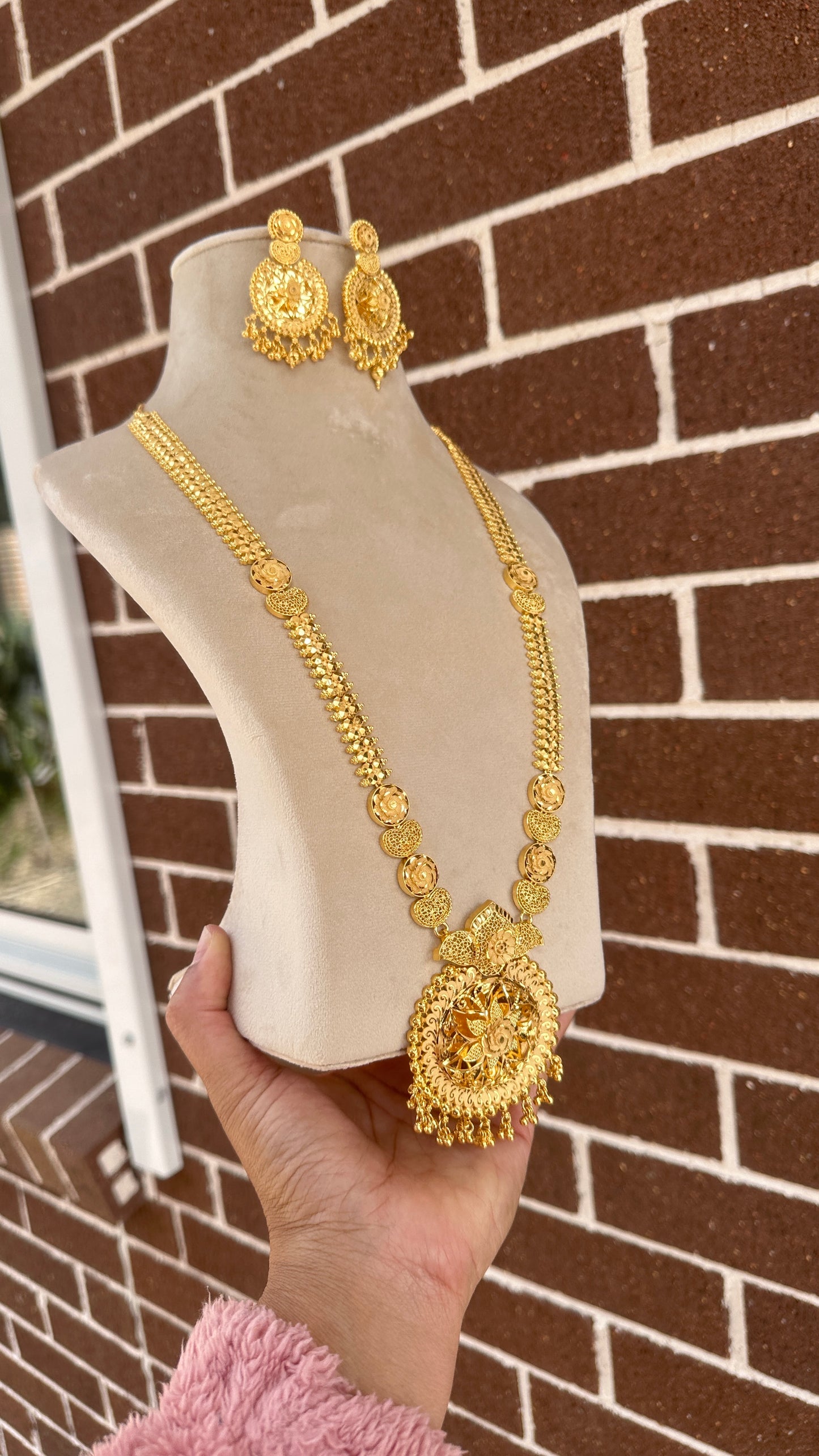 Gold plated raani haar Sandookh collection