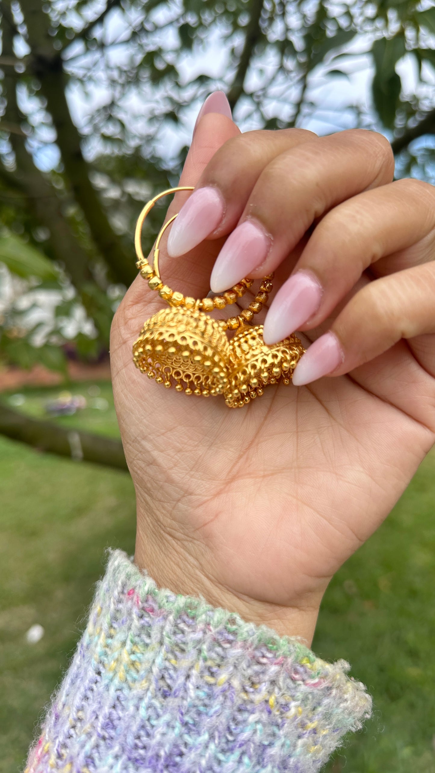 Gold look jhumka wali earrings