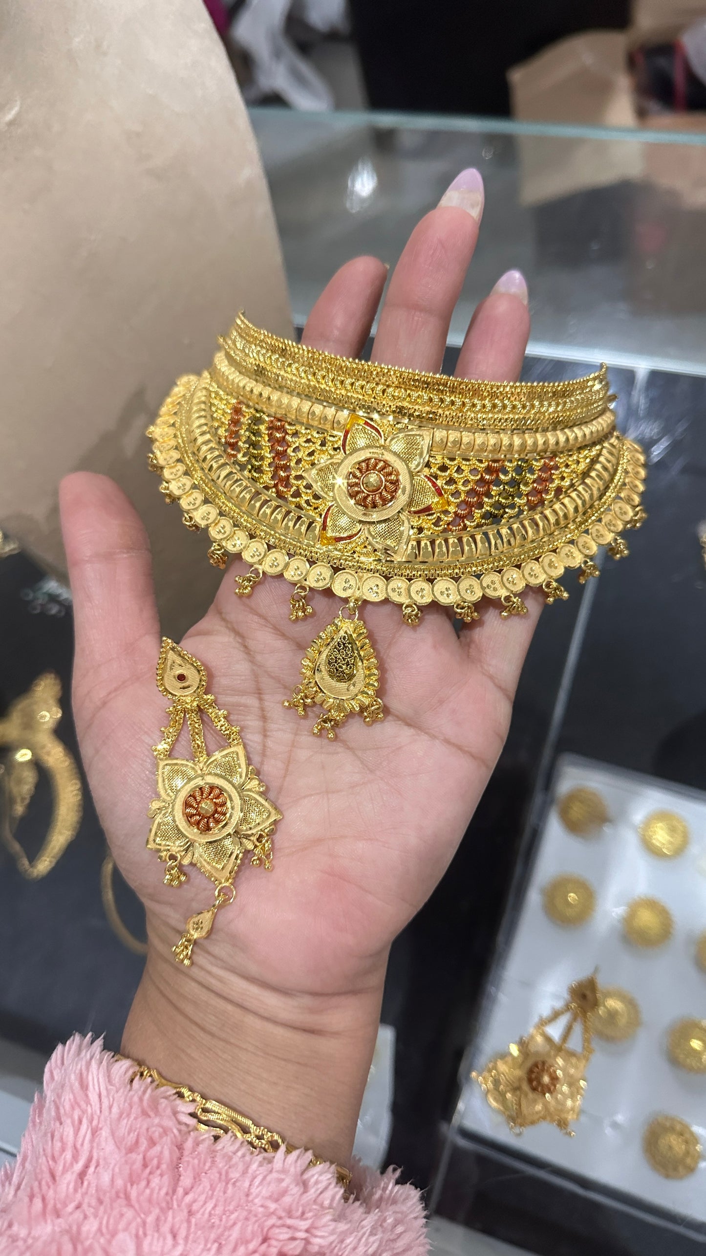 Gold plated choker set Sandookh collection bridal