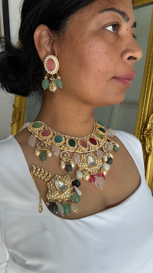 Gold Plated Premium kundan necklace with matching earrings Bridal