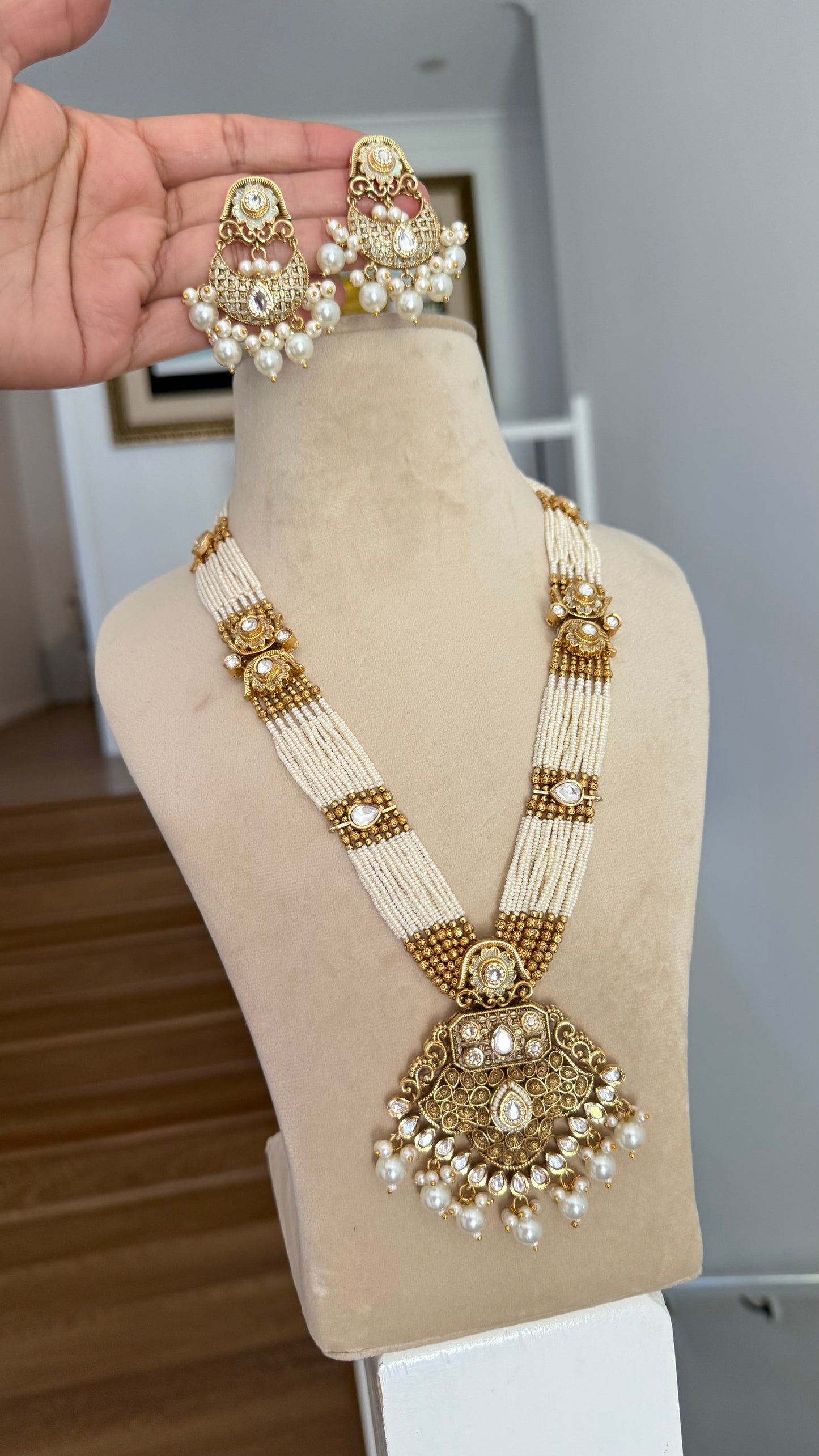 Gold Plated Indian Long necklace / Raani haar Sandookh collection