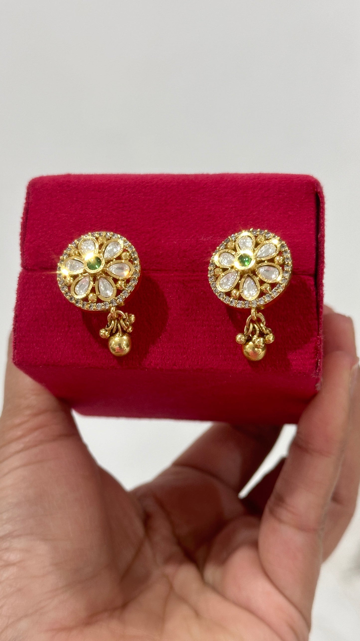 Uncut kundan gold plated studs