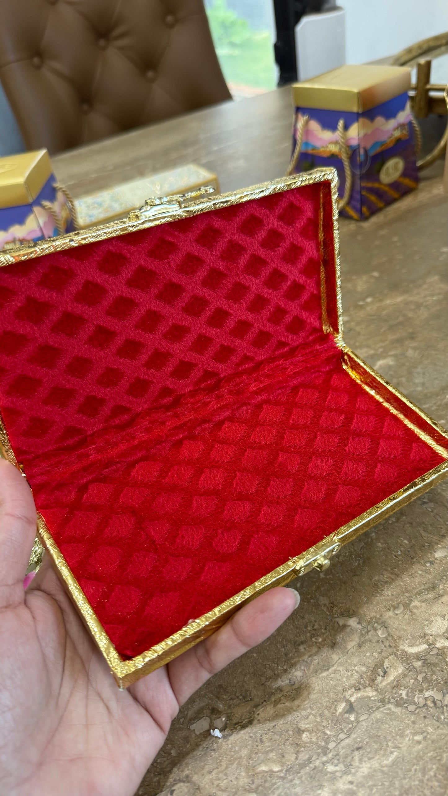 rakhi gift hamper empty box