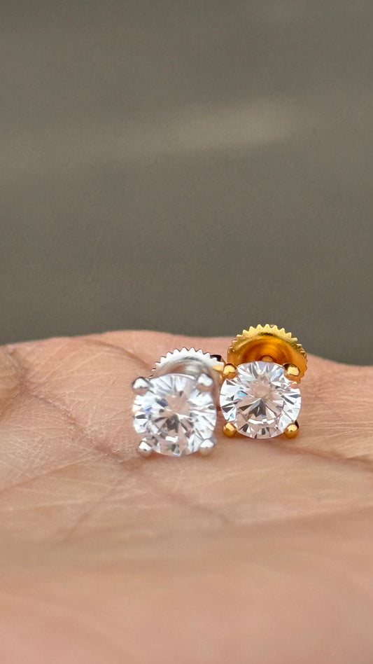 Premium studs gold look