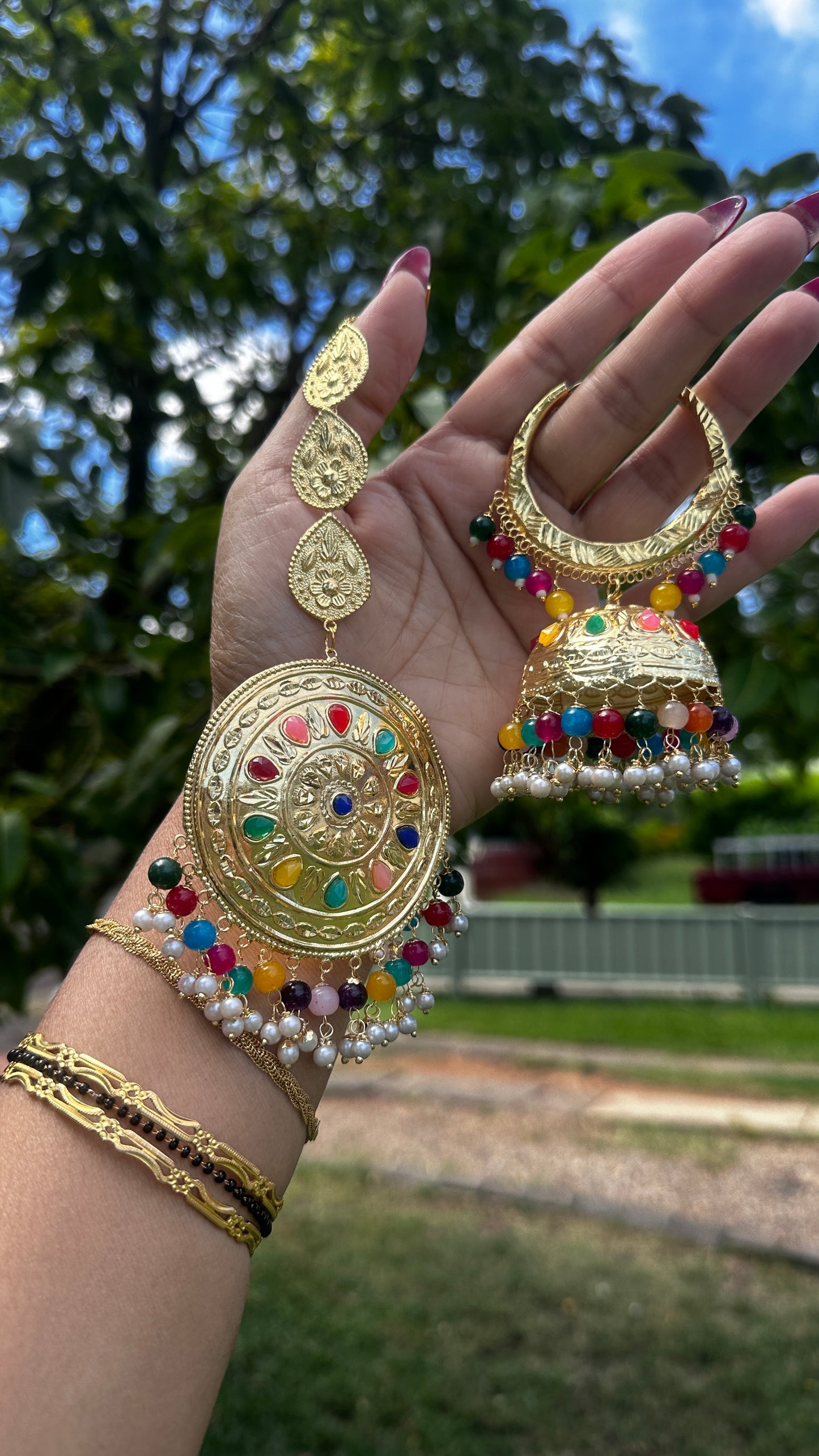 Pippal patti oversized tikka jhumka walia