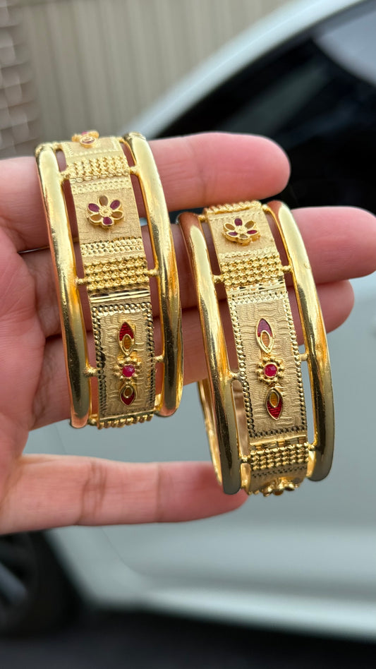 Gold plated kangan Sandookh collection design no 26