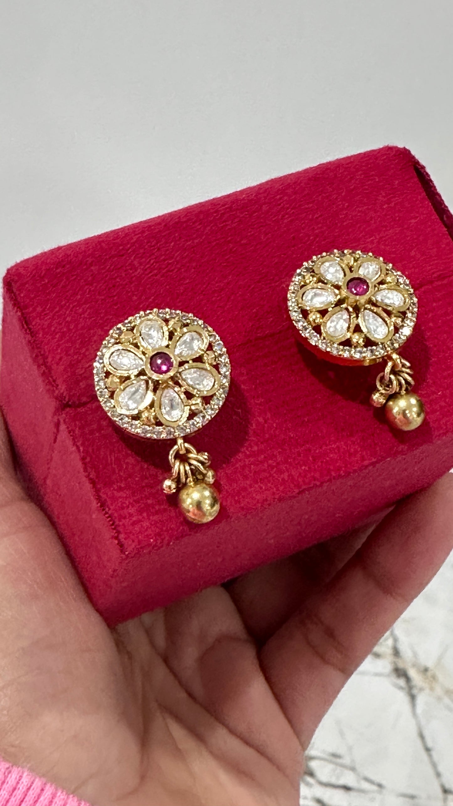 Uncut kundan gold plated studs