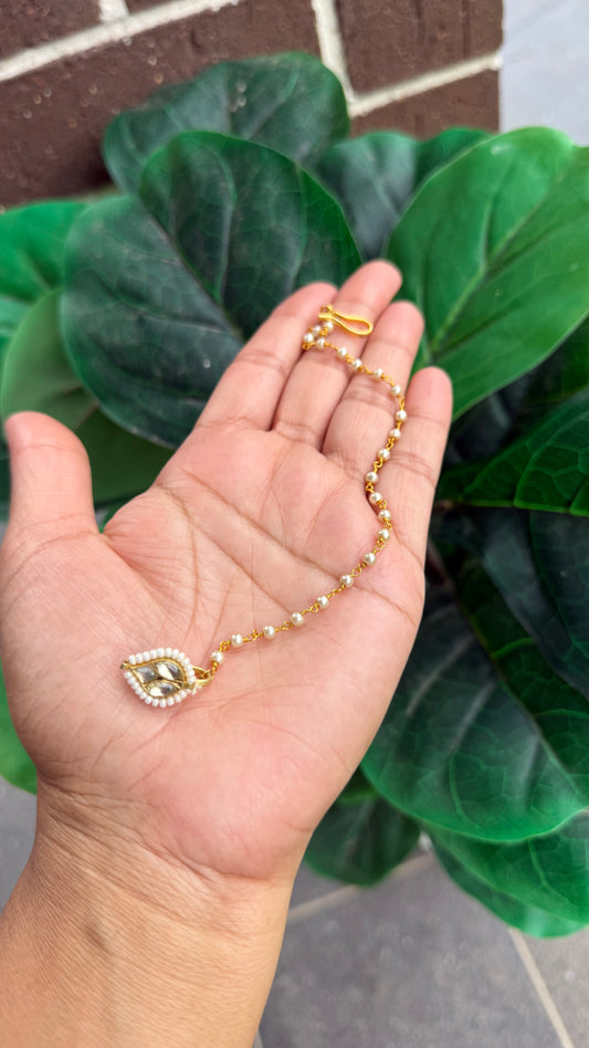 Pachi Kundan Nath (Non-Piercing Nose Ring) – Traditional Bridal Nath