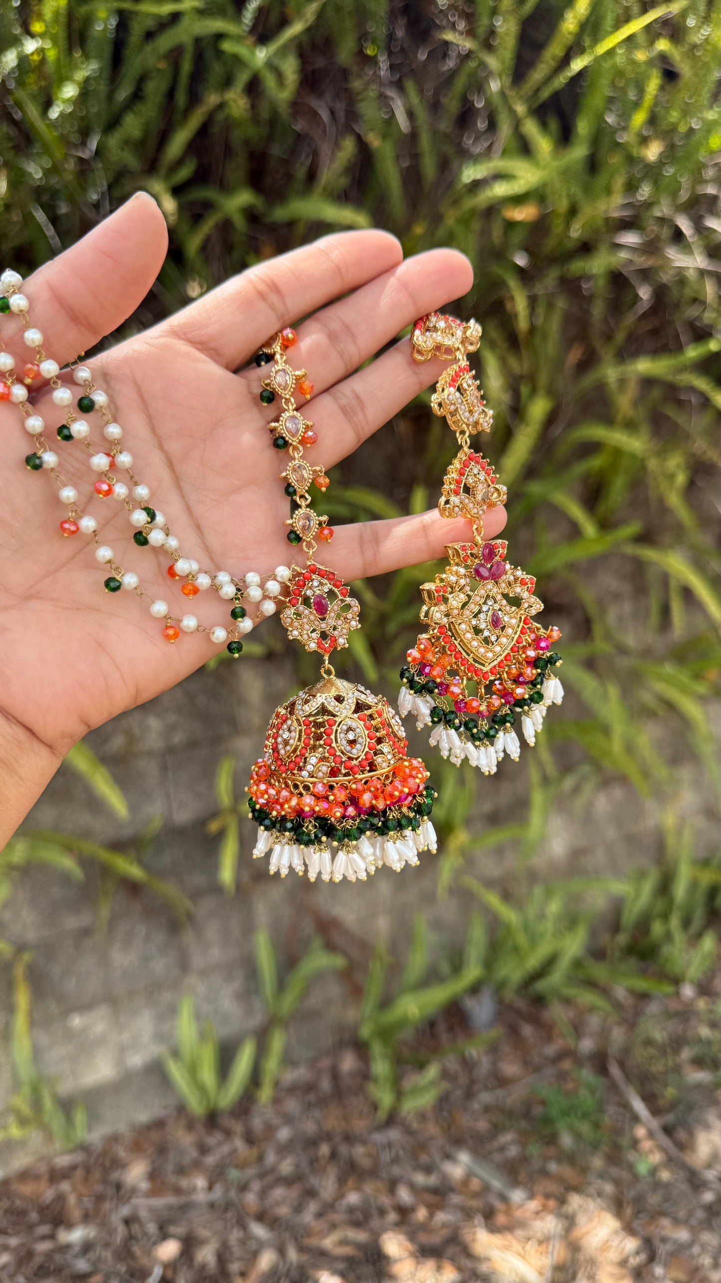 Pakistani jhumki with sahare