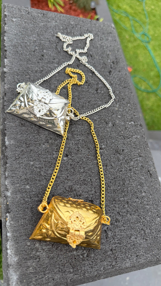 Mini hand bag
