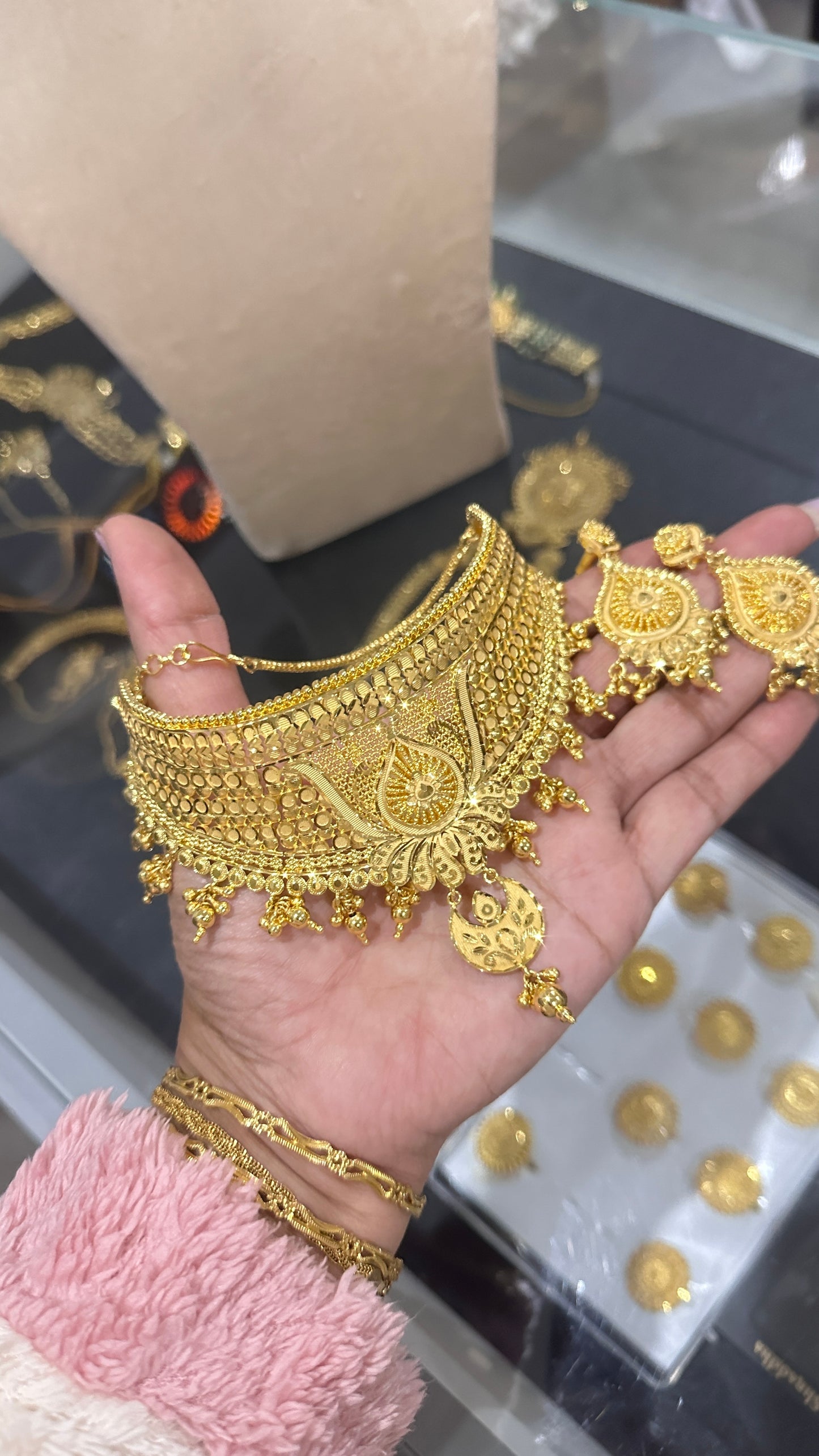 Gold plated choker set Sandookh collection bridal