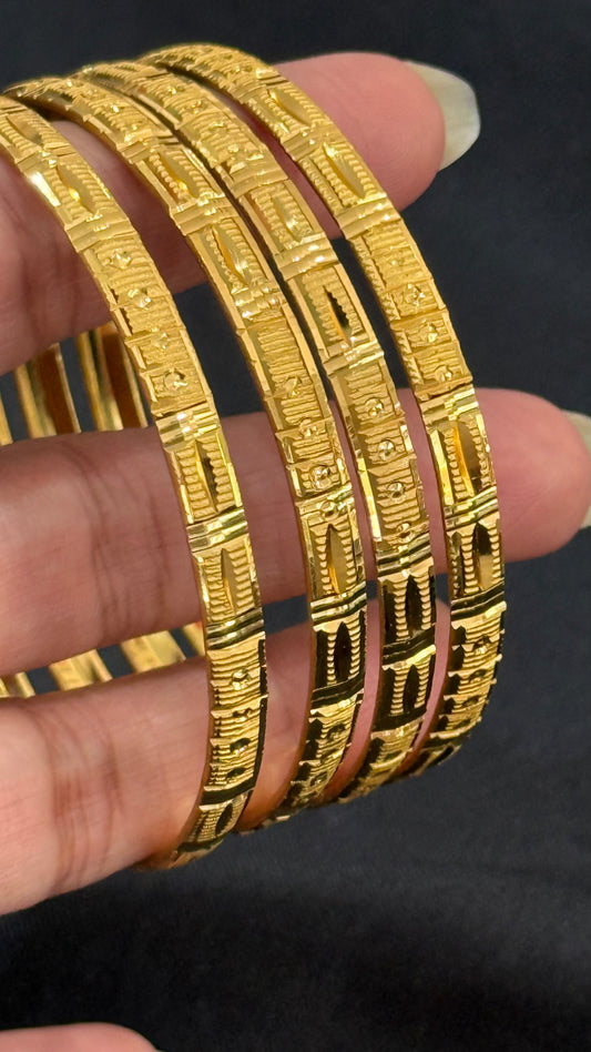 Gold look kangan Sandookh collection