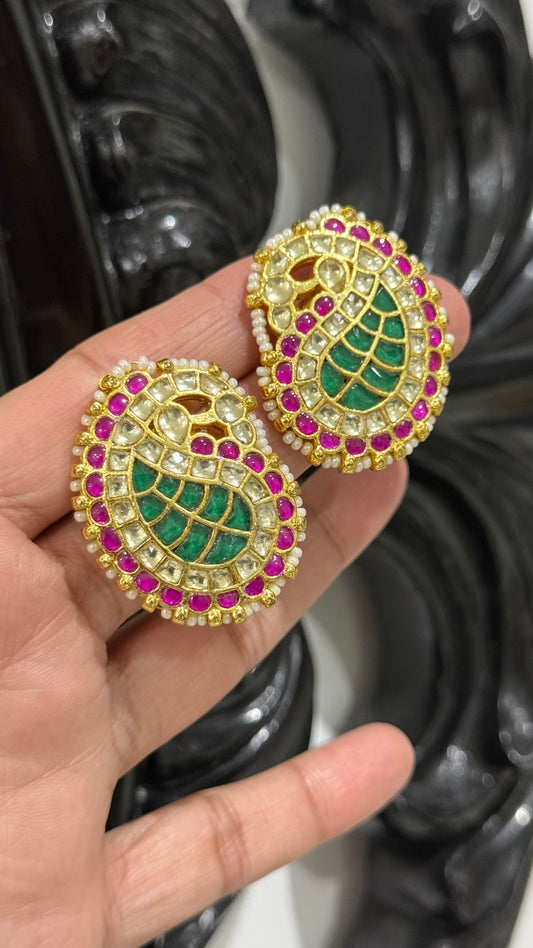 Pachi kundan stud earrings gold plated