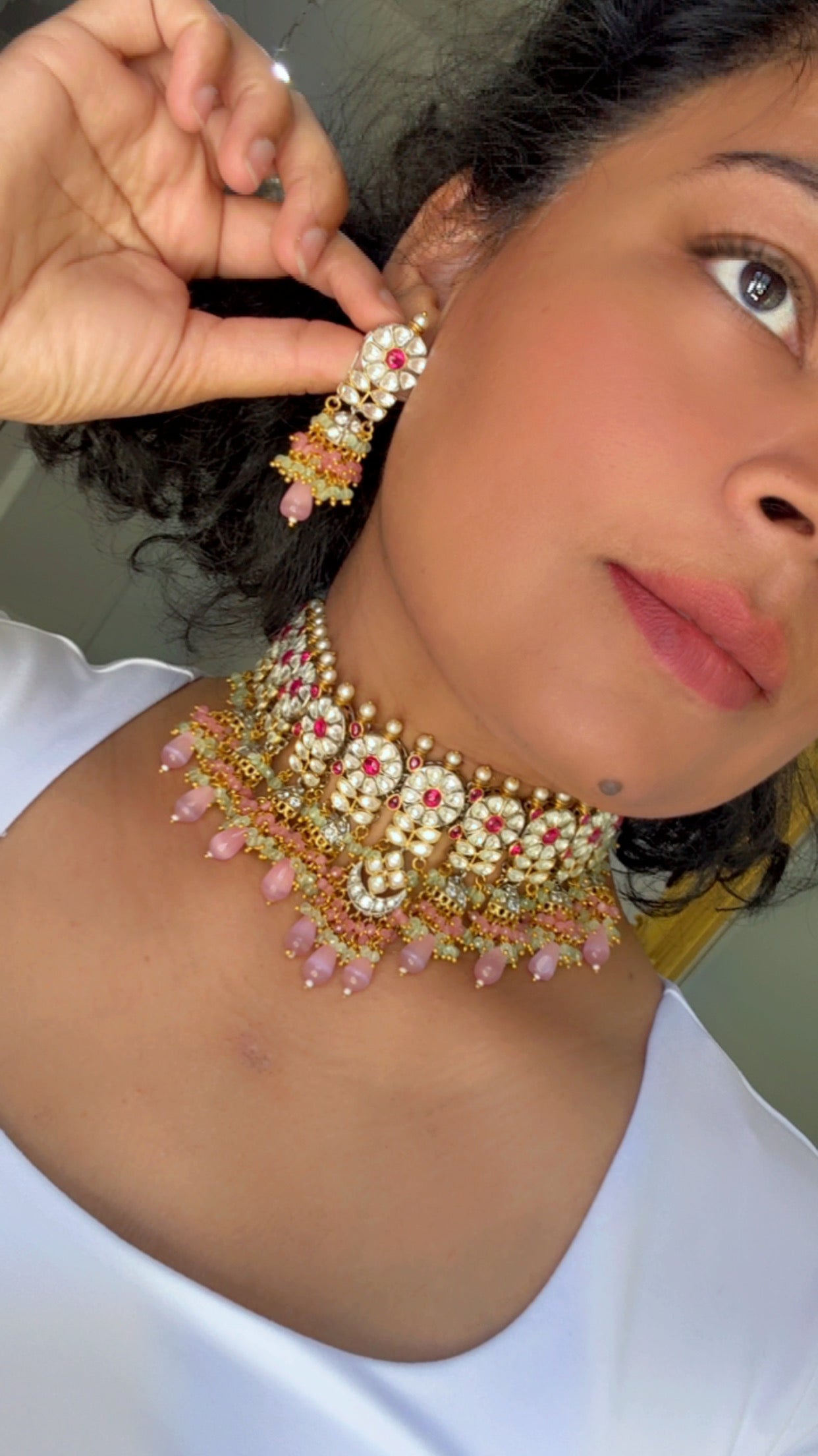 Uncut kundan necklace/choker