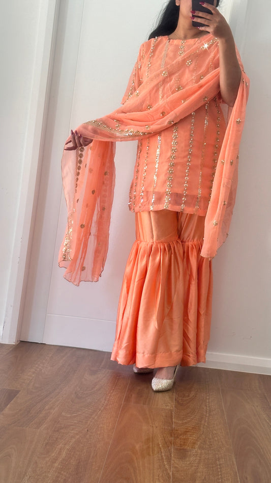 Pakistani shifon outfit with dupatta and bottom