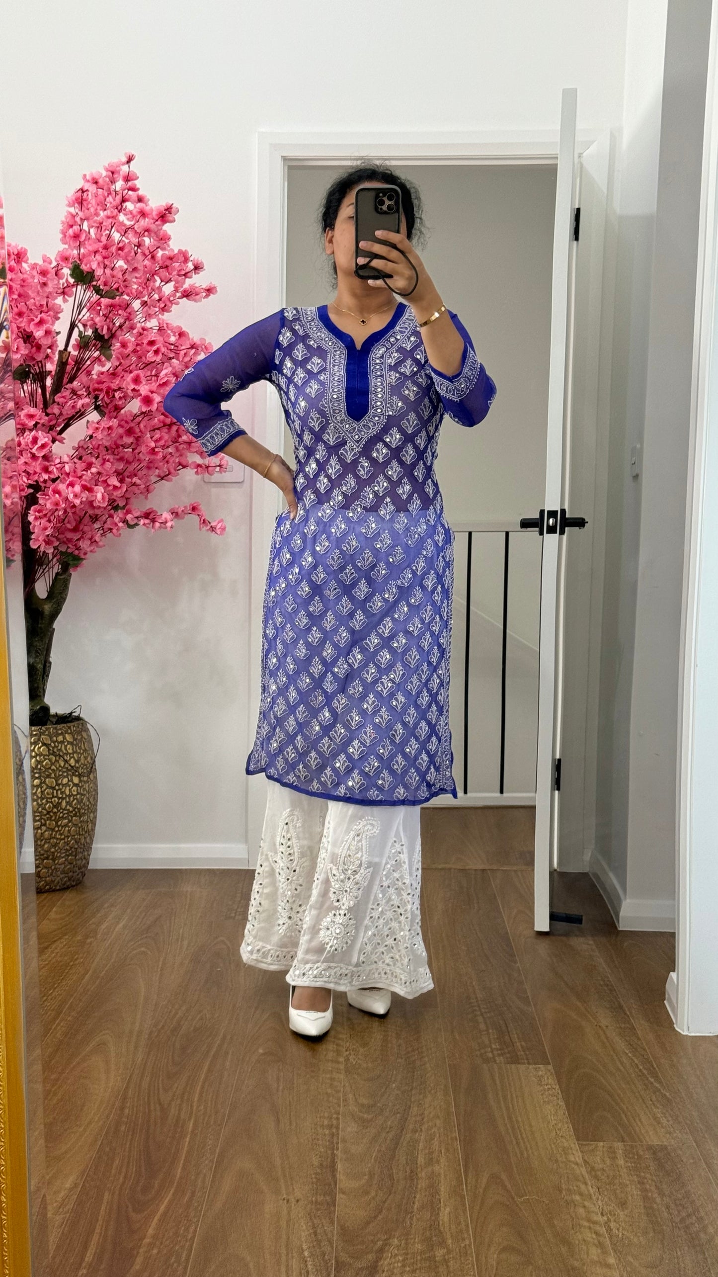 chikankari blue kurti set / Indian kurta set/ Indian Outfit/ Chikankari black kurti set, traditional Indian outfit with intricate embroidery, perfect for casual and festive occasions. Indian kurta set suitable for elegant styling