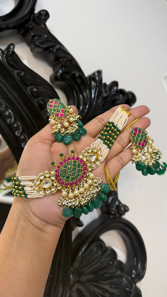 Gold Plated pachi kundan necklace with matching earrings