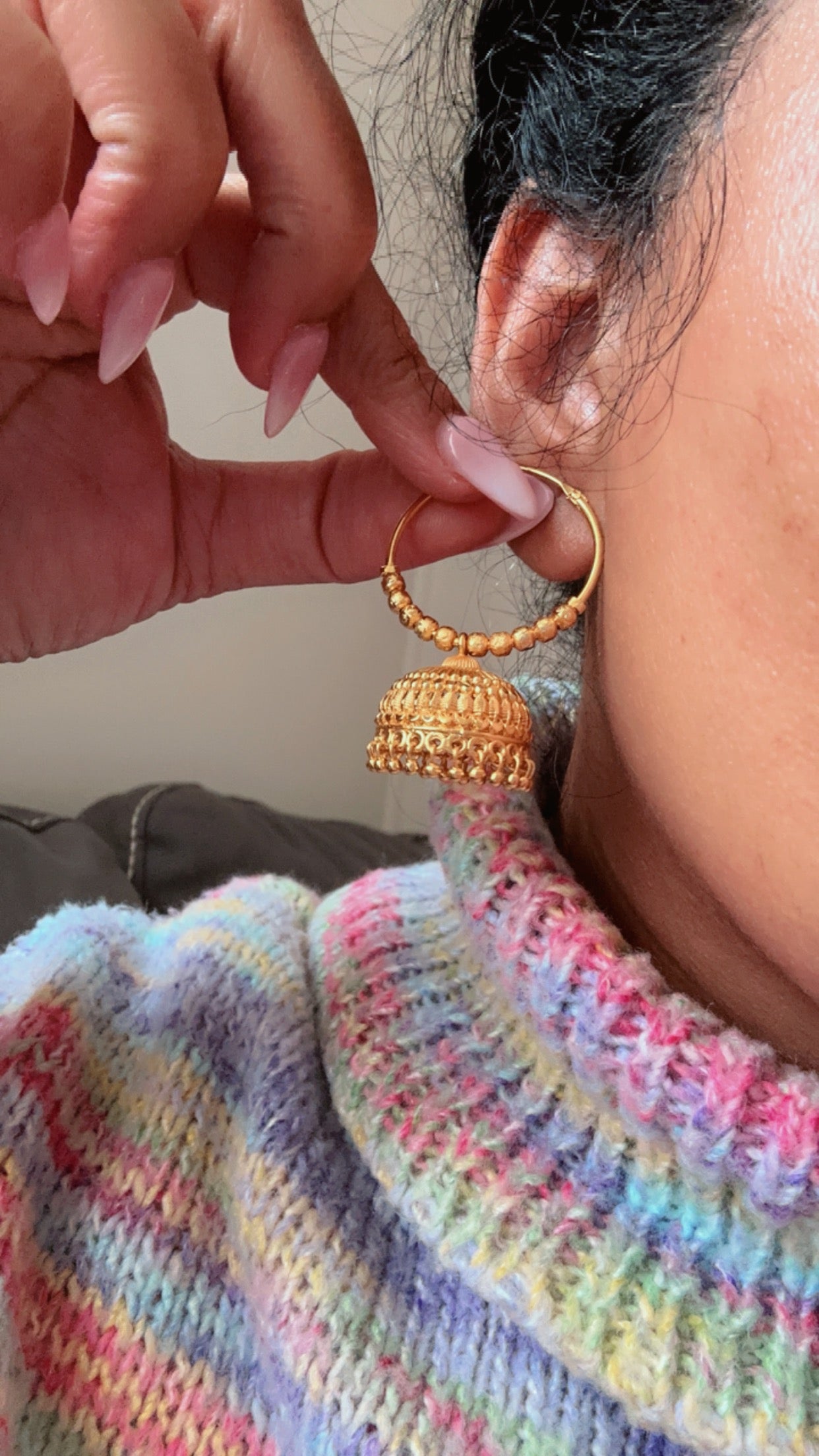 Gold look jhumka wali earrings