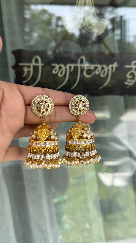 Pachi Kundan jhumka earrings