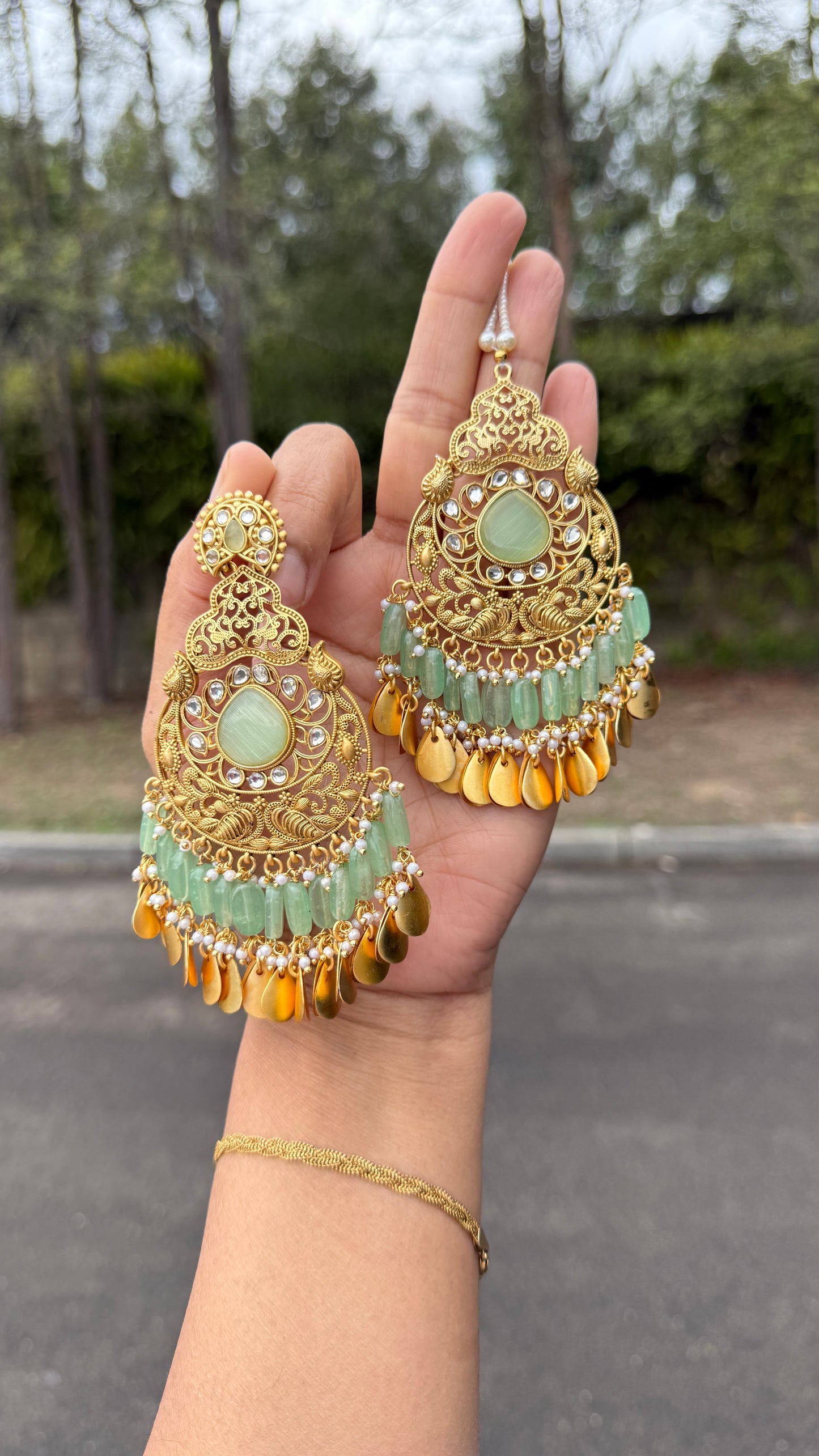 Kaira oversizes earrings with tikka Antique look