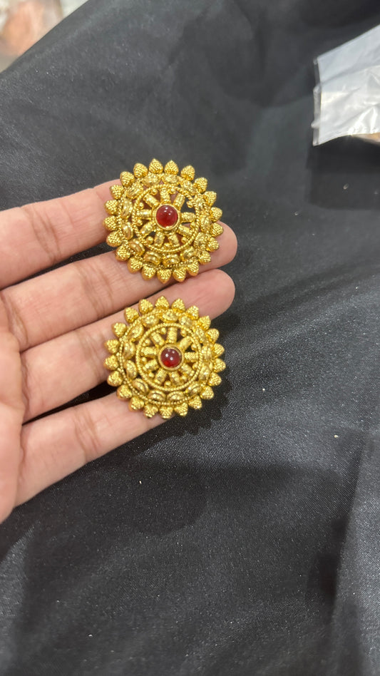 gold look studs ruby