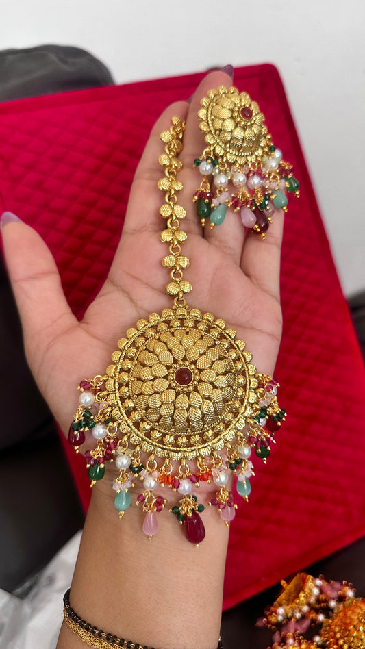 Gold plated tikka and studs