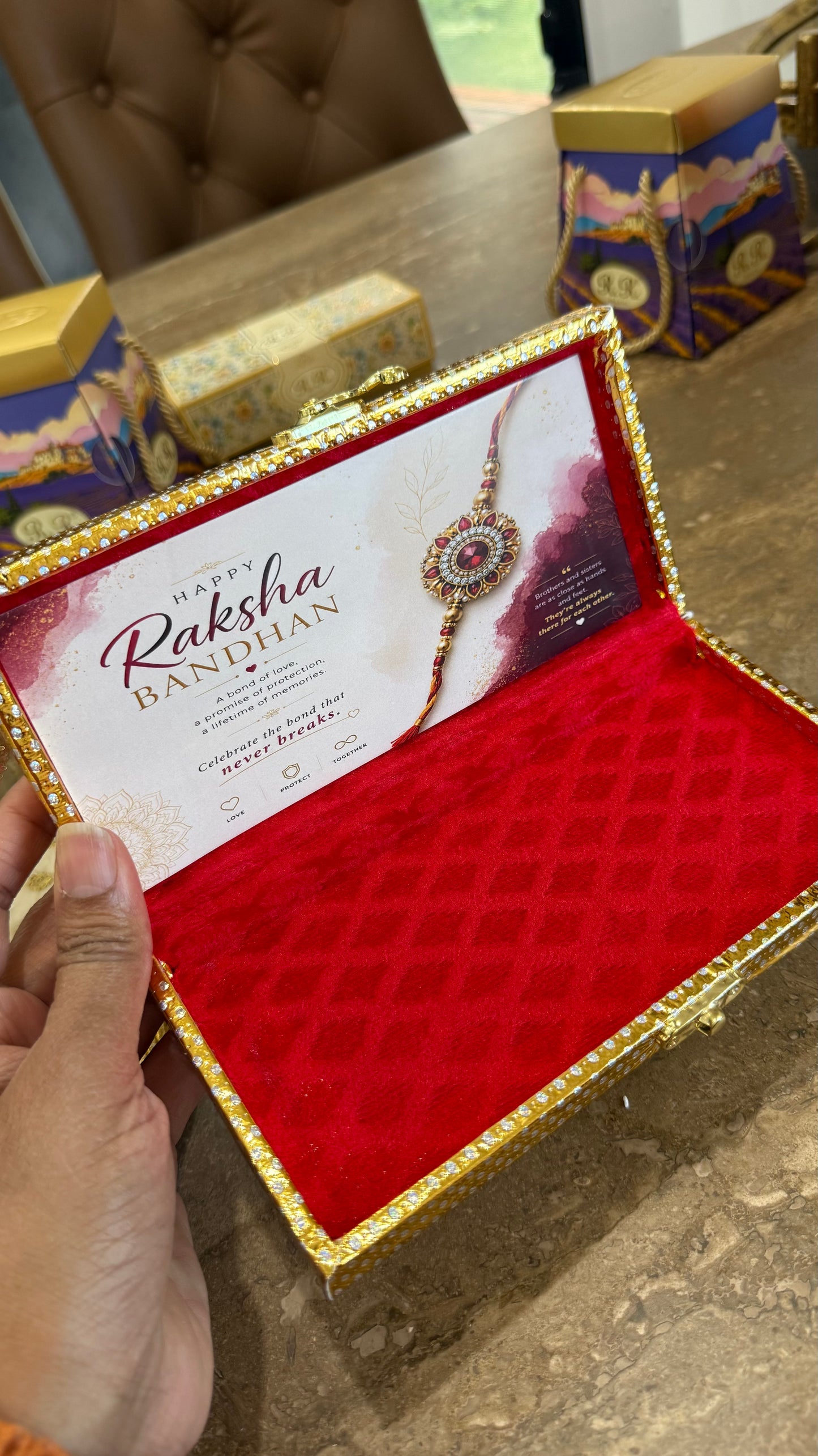 rakhi gift hamper empty box