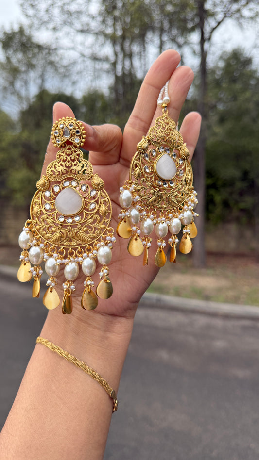 Kaira oversizes earrings with tikka Antique look