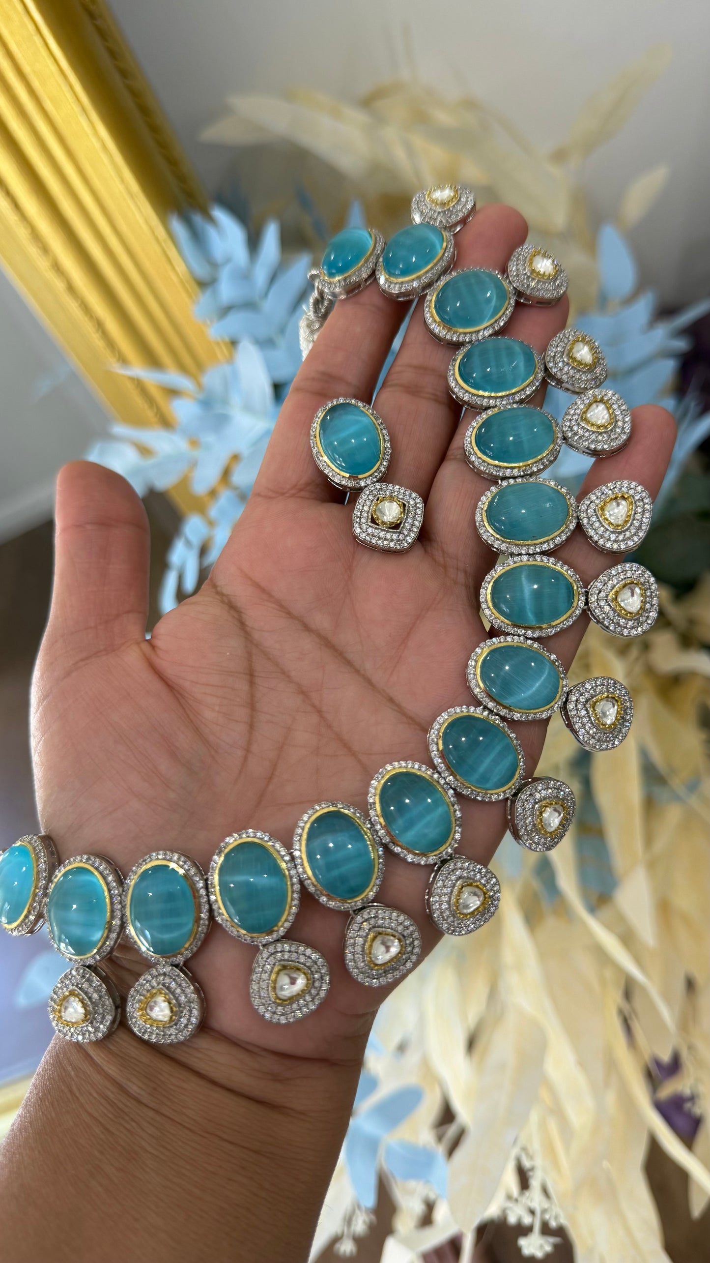 Uncut kundan necklace/choker