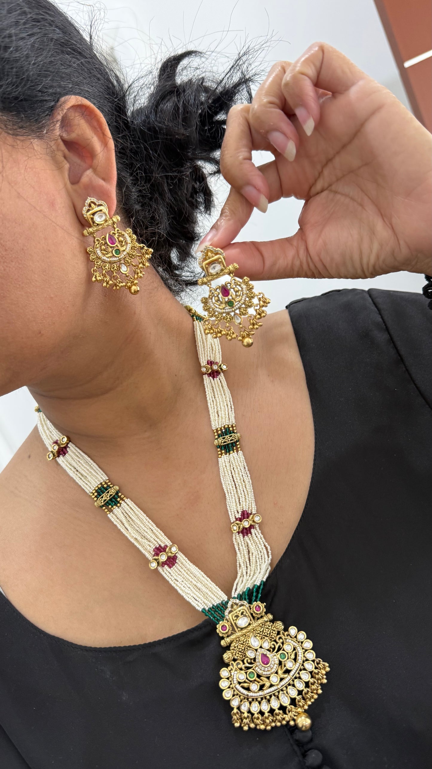 Heritage Jewelry Gold Plated Indian Long necklace / Raani haar Sandookh collection