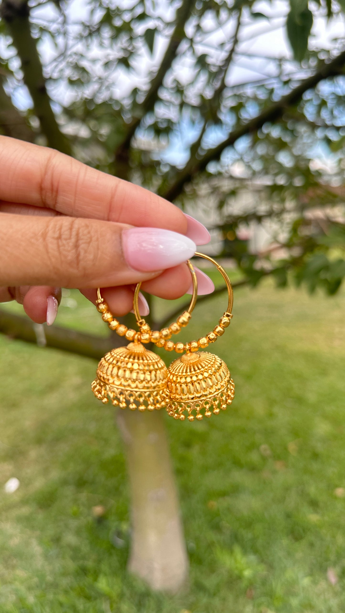 Gold look jhumka wali earrings