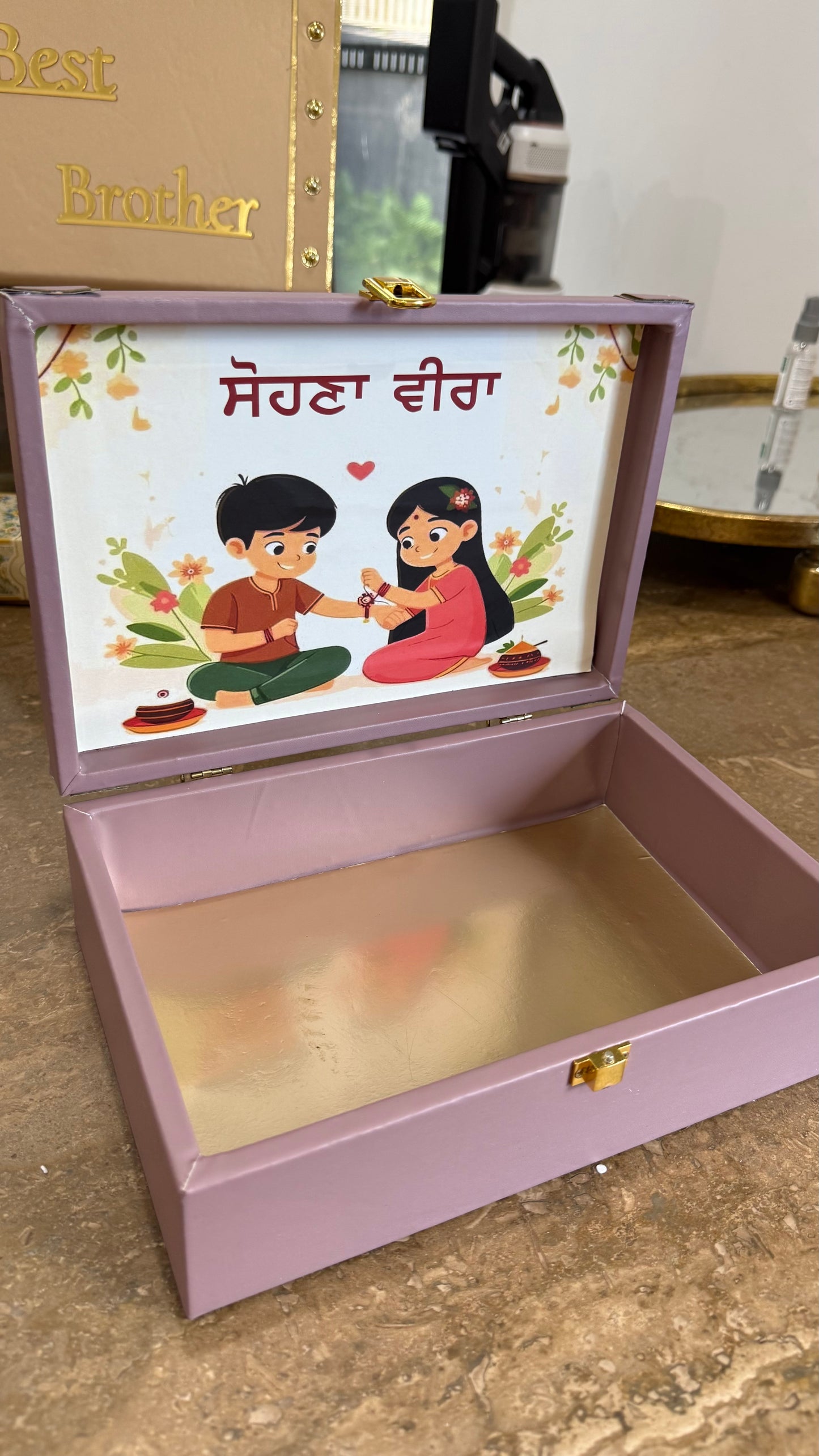 rakhi gift hamper empty box
