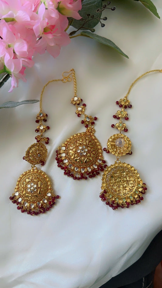 Gold plated sandookh earring and tikka with sahare mehroon