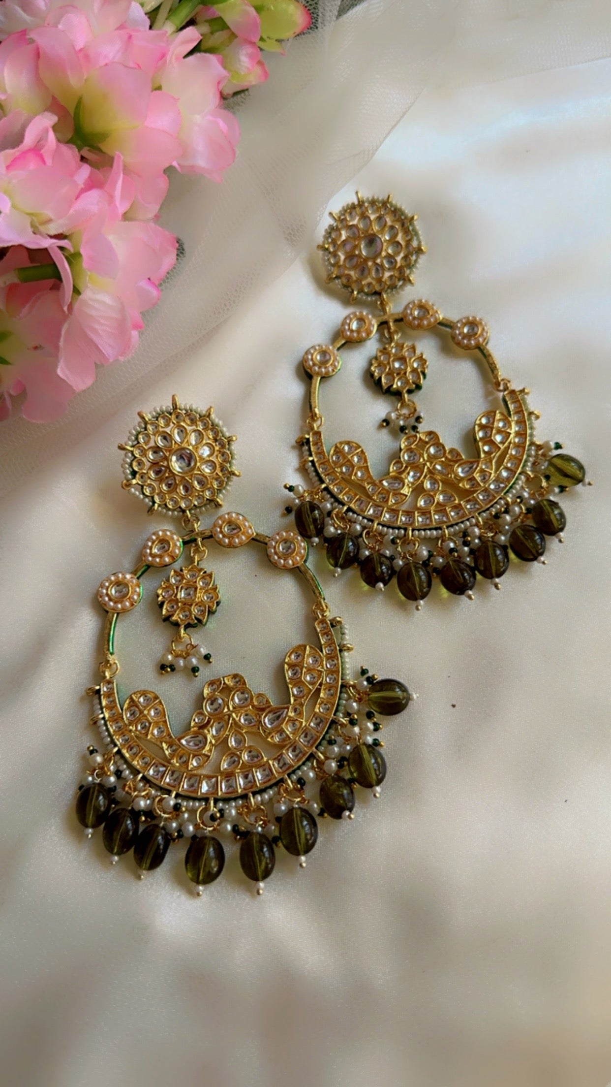 kundan long earring mehndi  , hina green