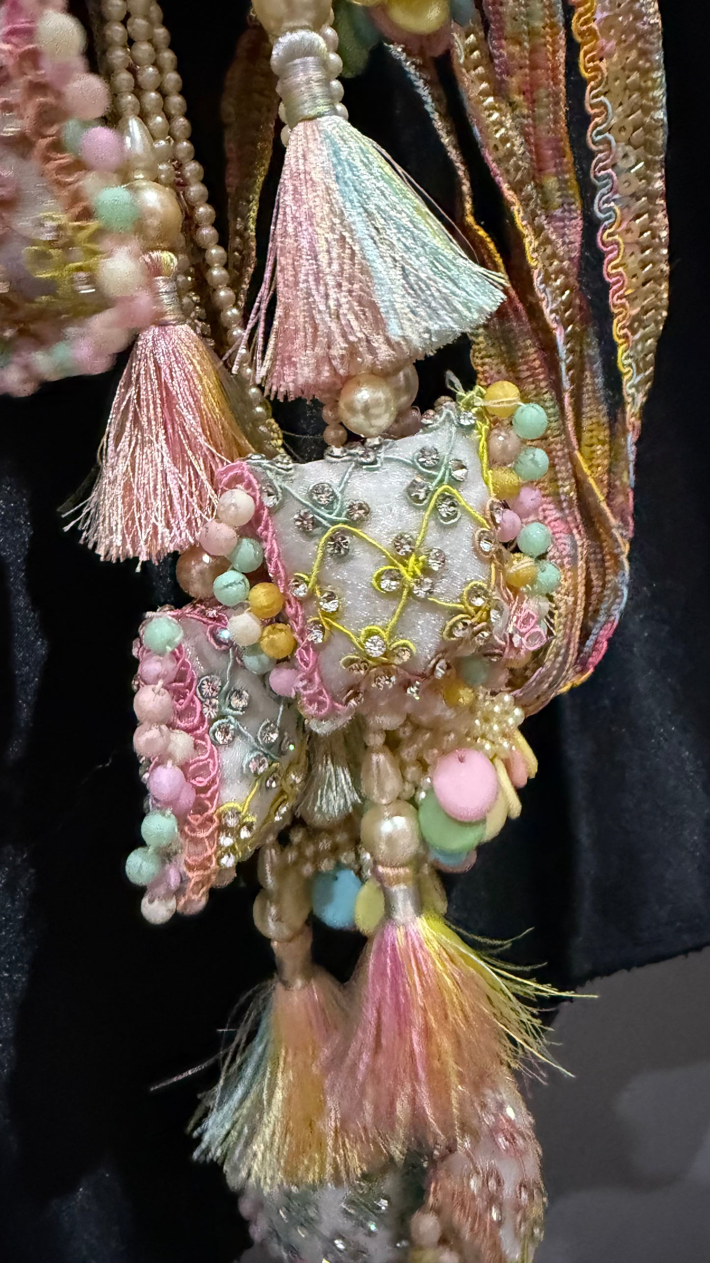 Traditional Punjabi Paranda Dori – Handmade Hair Accessory
