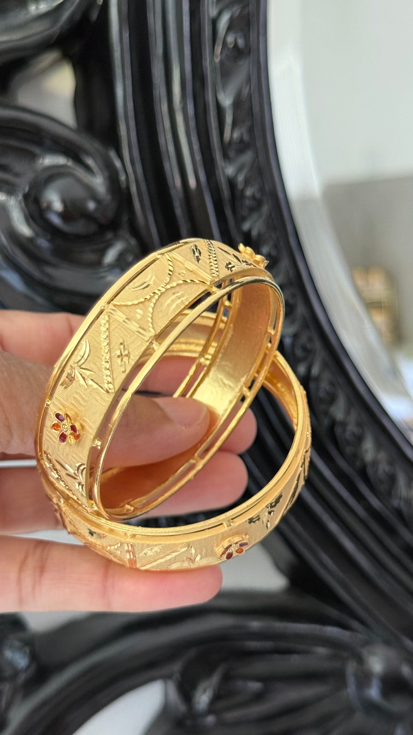 Gold plated kangan Sandookh collection design no 39