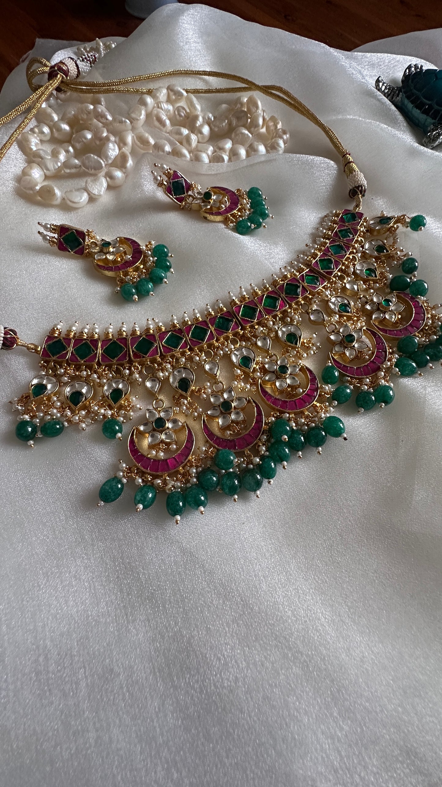 pachi kundan choker