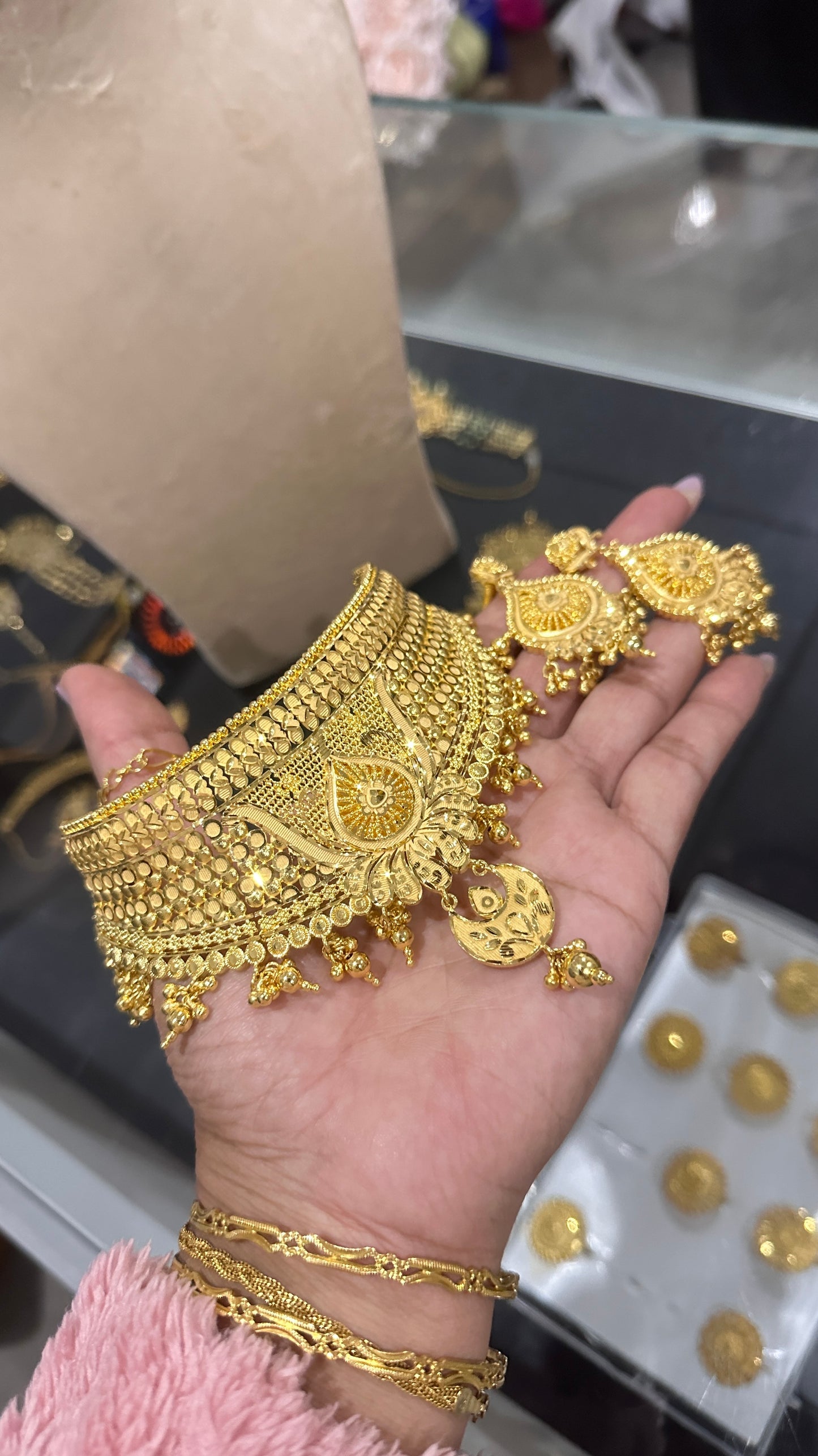 Gold plated choker set Sandookh collection bridal