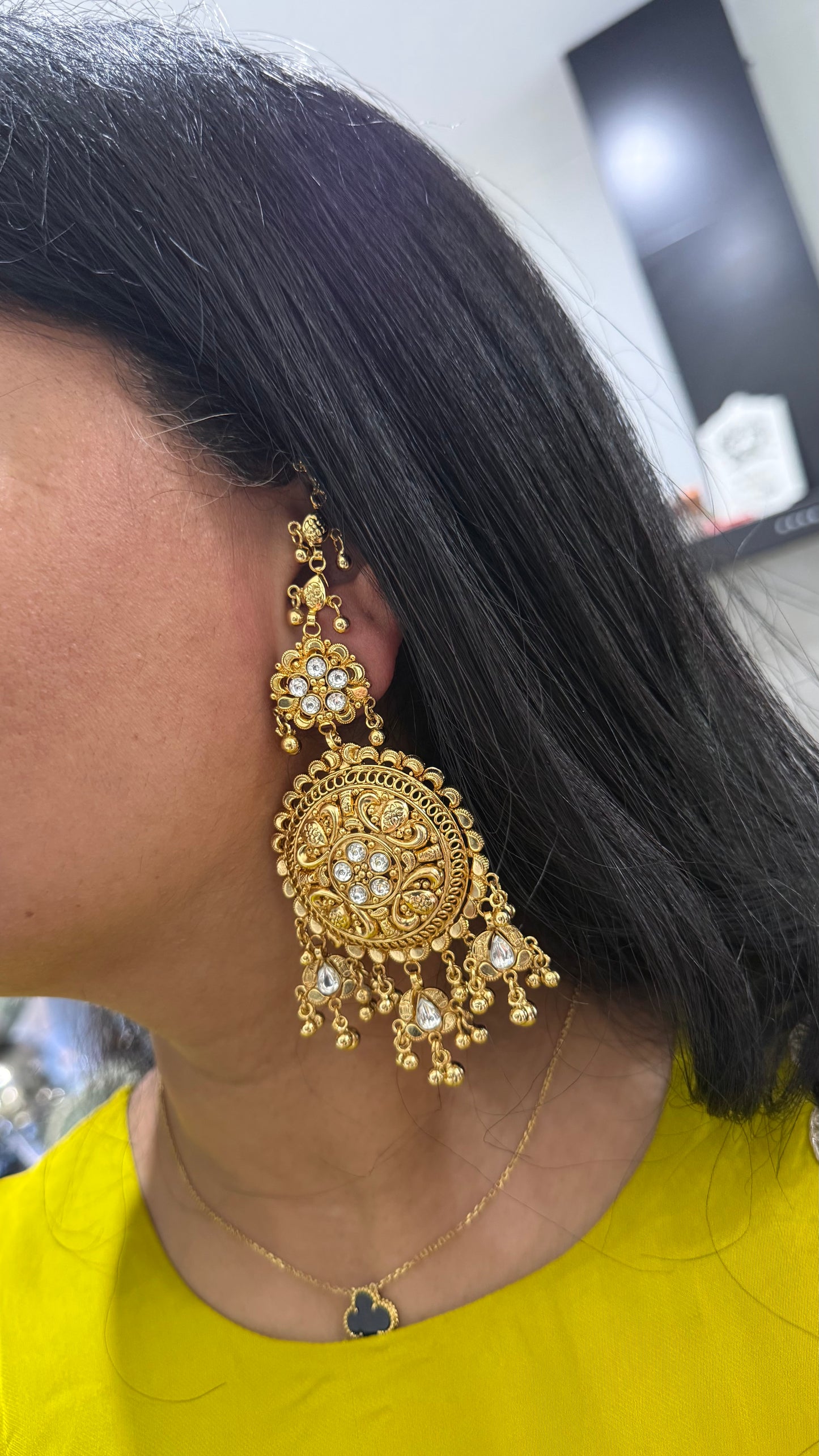 2g Gold plated earrings oversized Sandookh collection attached sahare