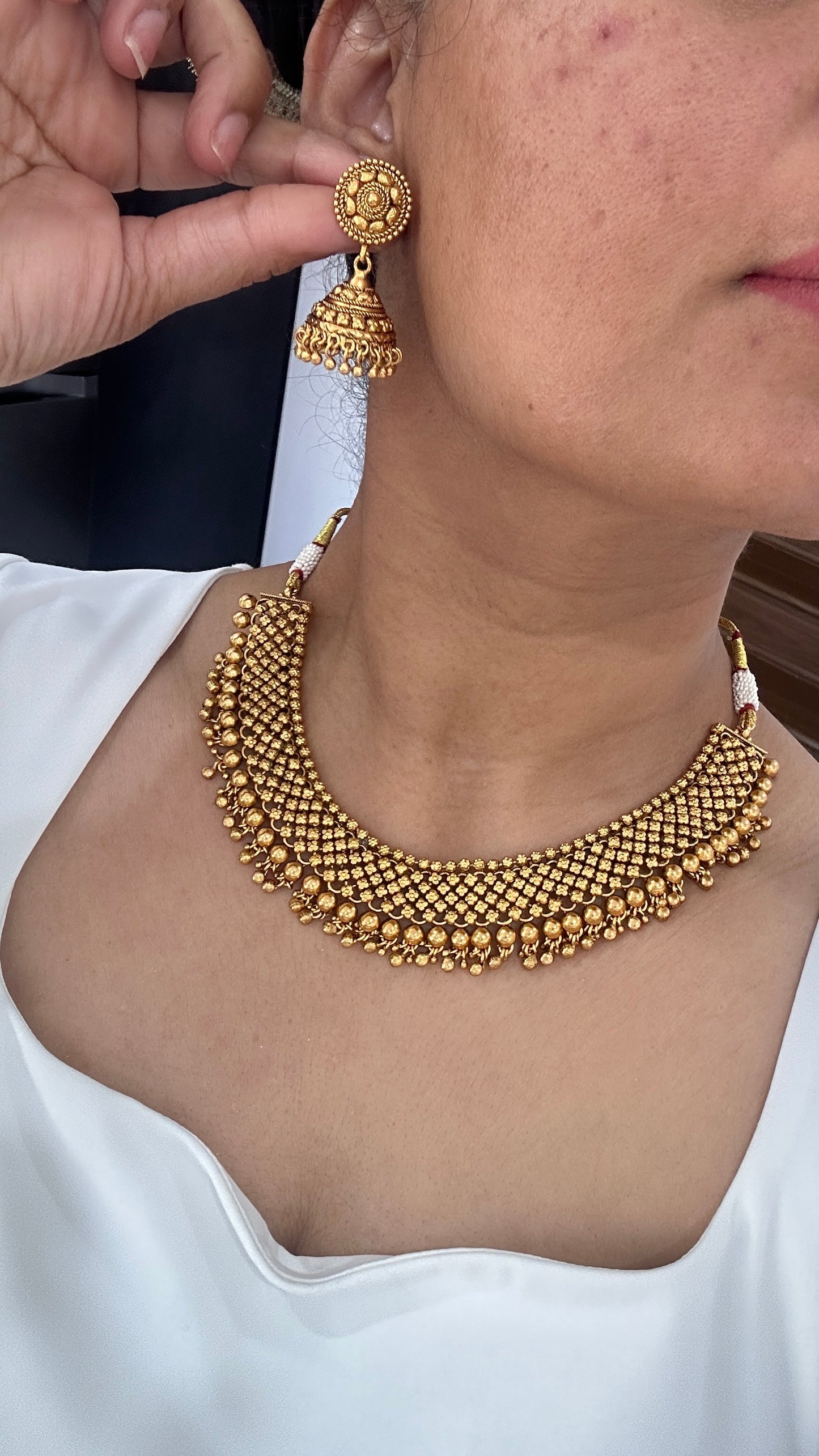 Antique gold look necklace Sandookh collection