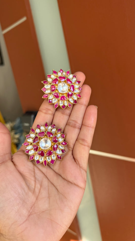 Pachi kundan studs