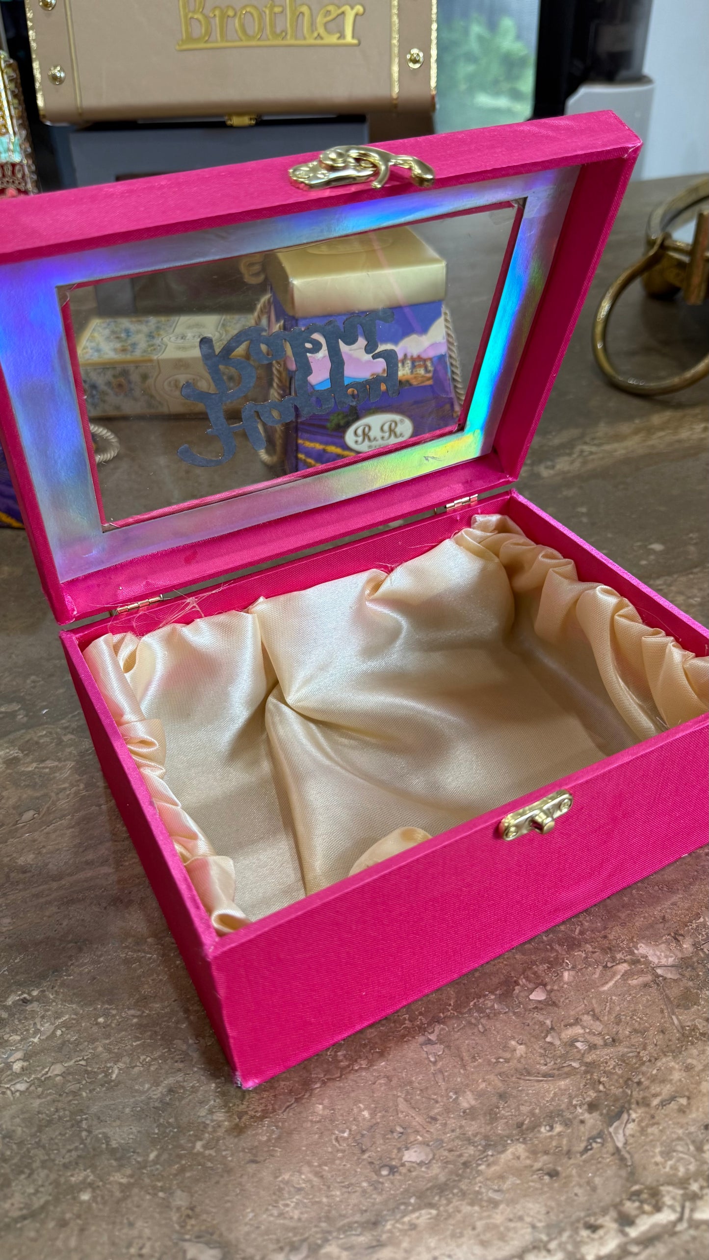 rakhi gift hamper empty box