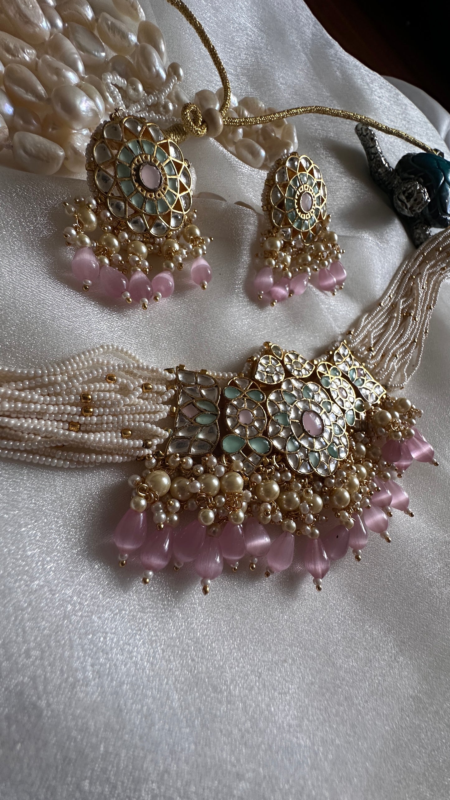 pachi kundan choker