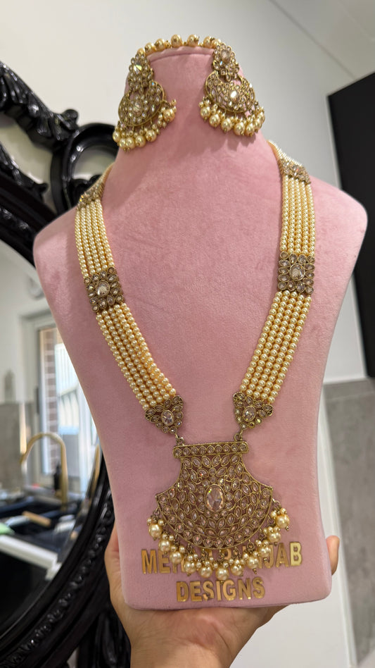 Premium quality Kundan Raani haar with matching earrings