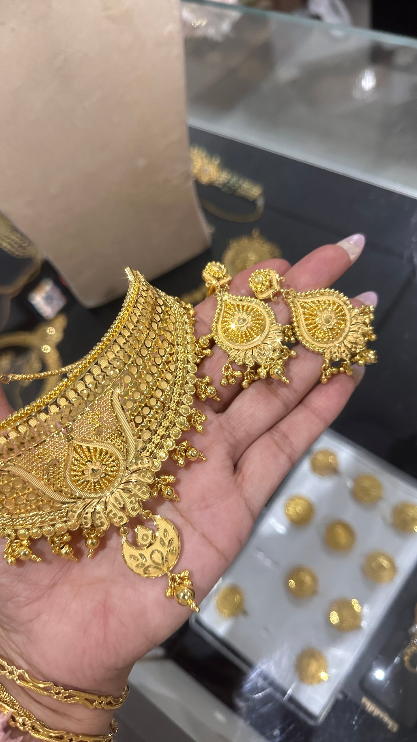 Gold plated choker set Sandookh collection bridal