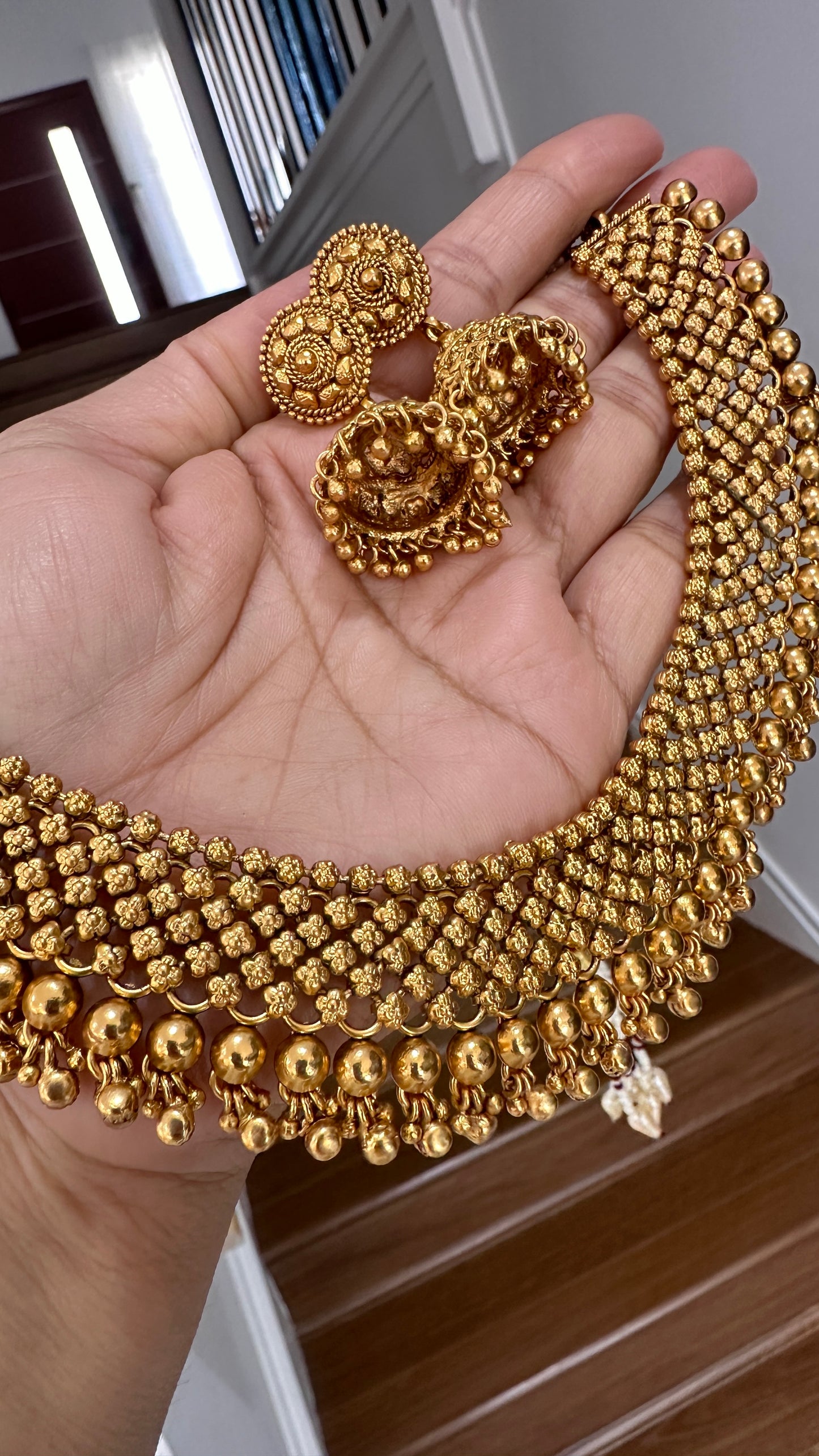 Antique gold look necklace Sandookh collection