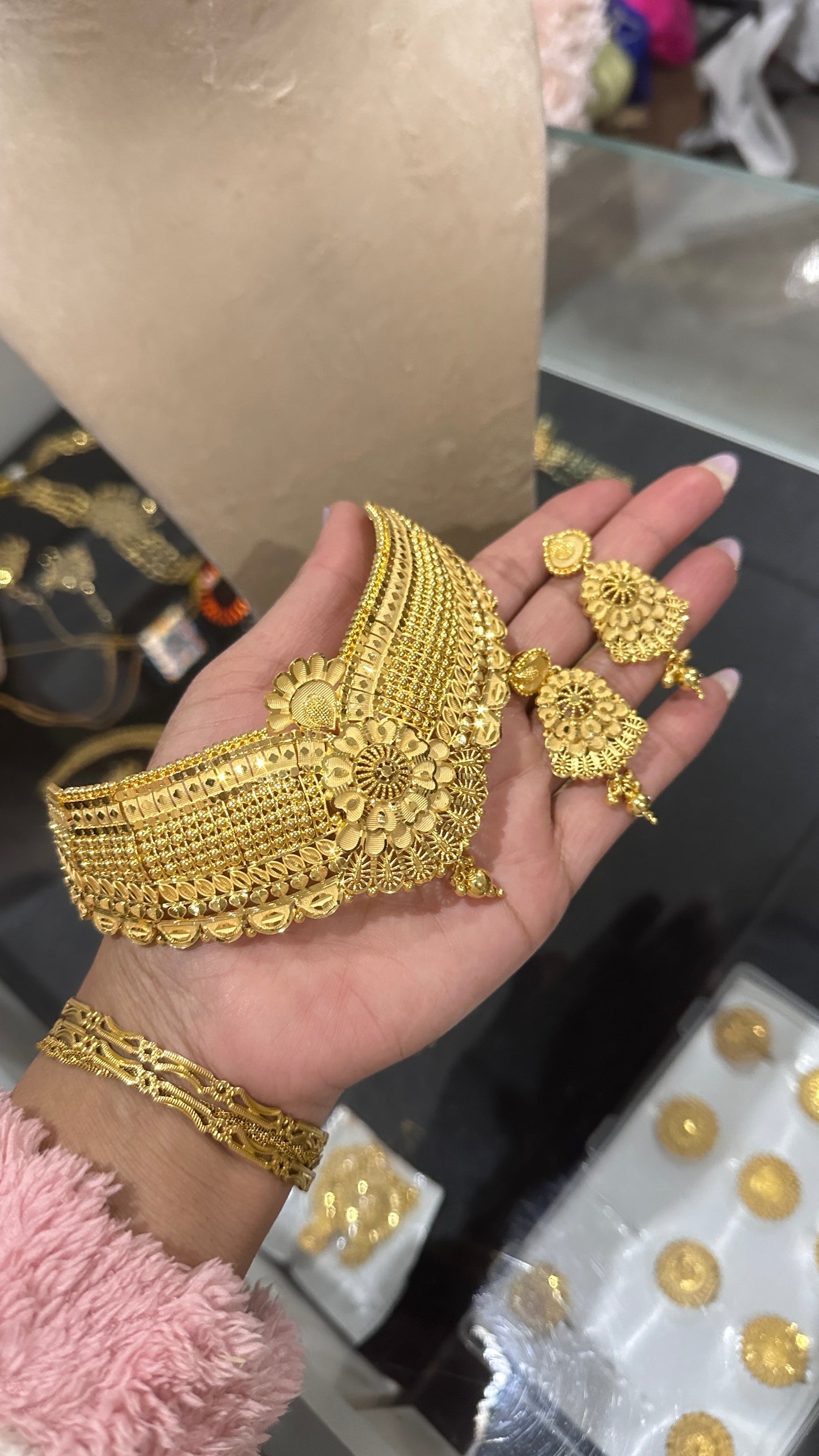 Gold plated choker set Sandookh collection bridal